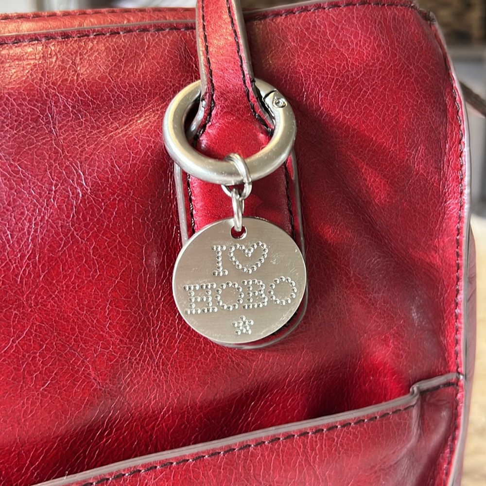 Vintage HOBO bags Friar in crimson - Picture 3 of 16